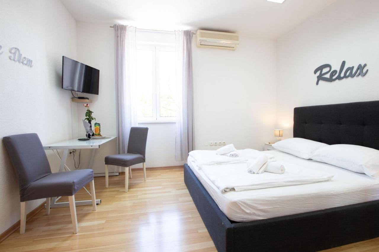 Lilly Studio Apartments زادار المظهر الخارجي الصورة